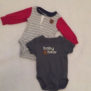 Long sleeve and short sleeve newborn onesie